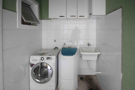 Casa de condomínio à venda com 84m², 2 quartos e 1 vagaÁrea de Serviço