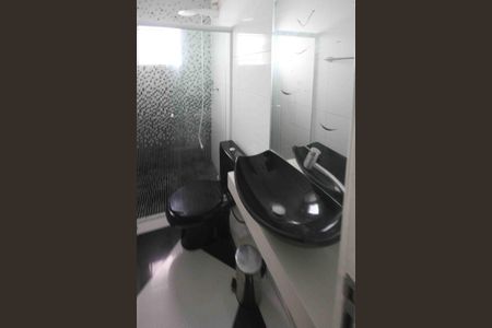 Casa de condomínio à venda com 84m², 2 quartos e 1 vagaBanheiro