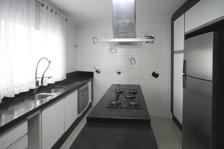 Casa de condomínio à venda com 84m², 2 quartos e 1 vagaCozinha