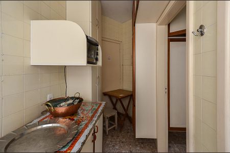 Apartamento para alugar com 99m², 2 quartos e 1 vagaÁrea de Serviço