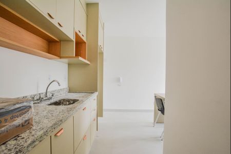 Apartamento para alugar com 55m², 2 quartos e 2 vagas Apartamento para alugar com 55m², 2 quartos e 2 vagasCozinha e Área de Serviço