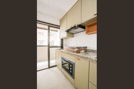 Apartamento para alugar com 55m², 2 quartos e 2 vagas Apartamento para alugar com 55m², 2 quartos e 2 vagasCozinha e Área de Serviço