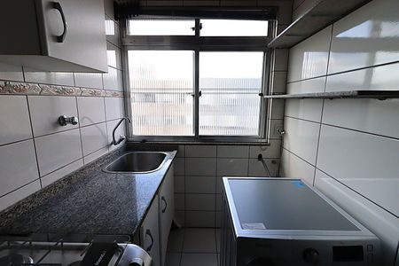 Apartamento à venda com 73m², 3 quartos e 1 vagaÁrea de Serviço