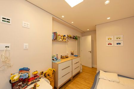 Apartamento à venda com 110m², 3 quartos e 2 vagasQuarto 2