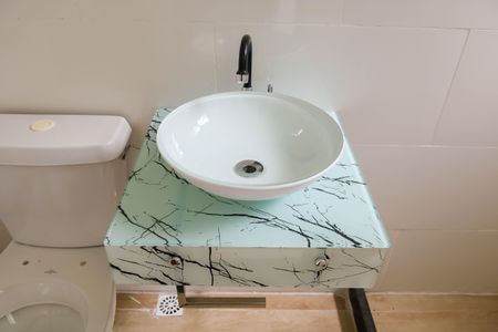 Casa de condomínio à venda com 57m², 2 quartos e sem vagaBanheiro do Quarto Suíte