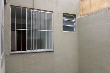Casa de condomínio à venda com 57m², 2 quartos e sem vagaÁrea de Serviço