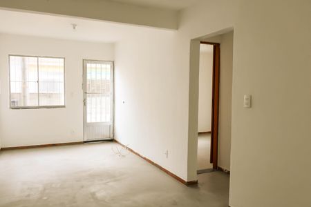 Casa de condomínio à venda com 57m², 2 quartos e sem vagaSala