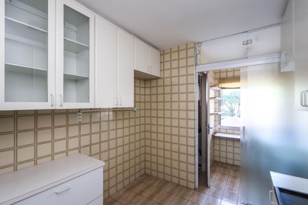 Apartamento à venda com 64m², 2 quartos e 1 vagaCozinha e Área de Serviço