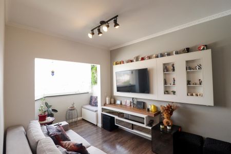 Apartamento à venda com 62m², 2 quartos e 1 vagaSala