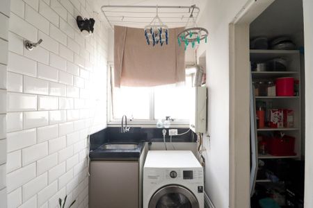 Apartamento à venda com 62m², 2 quartos e 1 vagaCozinha e Área de Serviço