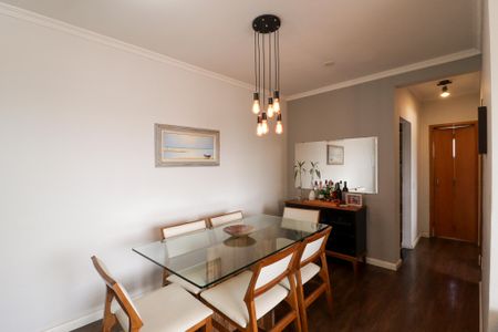 Apartamento à venda com 62m², 2 quartos e 1 vagaSala