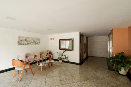 Apartamento à venda com 62m², 2 quartos e 1 vagaHall