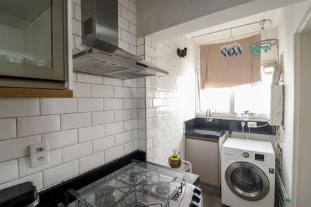 Apartamento à venda com 62m², 2 quartos e 1 vagaCozinha e Área de Serviço
