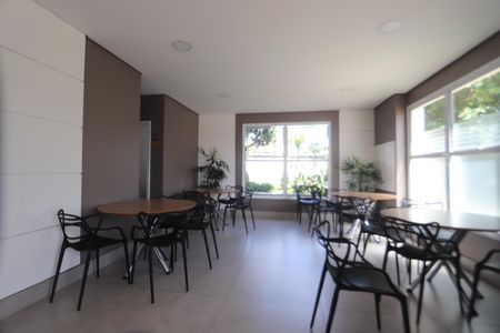 Apartamento à venda com 62m², 2 quartos e 1 vagaÁrea comum - Salão de festas