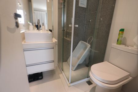 Apartamento à venda com 62m², 2 quartos e 1 vagaBanheiro Social