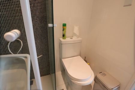 Apartamento à venda com 62m², 2 quartos e 1 vagaBanheiro Social