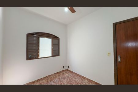 Casa para alugar com 131m², 4 quartos e 2 vagas Casa para alugar com 131m², 4 quartos e 2 vagasQuarto 2 - Suíte