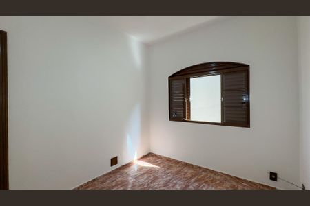 Casa para alugar com 131m², 4 quartos e 2 vagas Casa para alugar com 131m², 4 quartos e 2 vagasQuarto 2 - Suíte