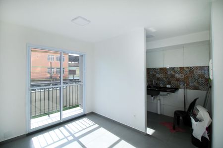 Sala de apartamento para alugar com 2 quartos, 42m² em Irajá, Rio de Janeiro