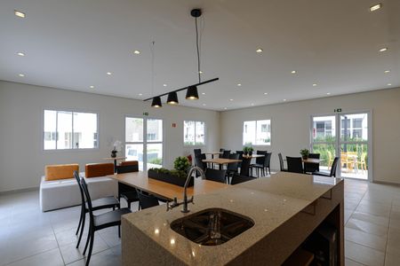 Apartamento para alugar com 40m², 2 quartos e 1 vagaÁrea Comum