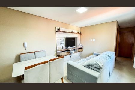 Apartamento à venda com 95m², 2 quartos e 1 vaga