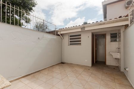 Casa para alugar com 125m², 3 quartos e 1 vaga Casa para alugar com 125m², 3 quartos e 1 vagaQuintal