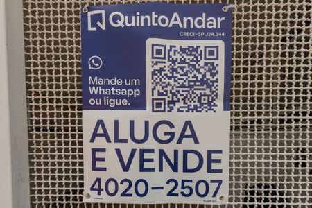 Casa para alugar com 125m², 3 quartos e 1 vaga Casa para alugar com 125m², 3 quartos e 1 vagaFachada