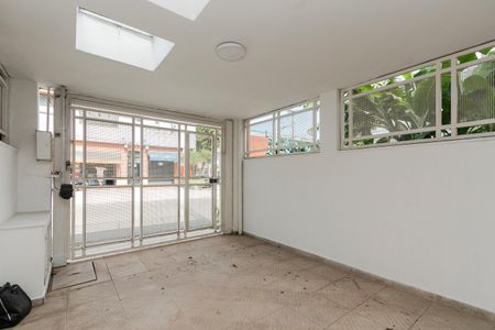 Casa para alugar com 125m², 3 quartos e 1 vaga Casa para alugar com 125m², 3 quartos e 1 vagaGaragem