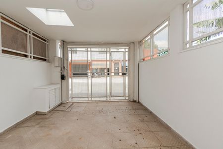 Casa para alugar com 125m², 3 quartos e 1 vaga Casa para alugar com 125m², 3 quartos e 1 vagaGaragem