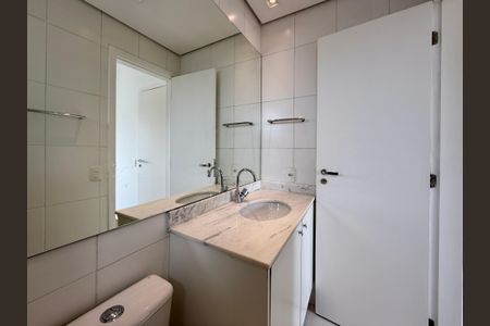 Apartamento à venda com 64m², 2 quartos e 2 vagasBanheiro Suíte 
