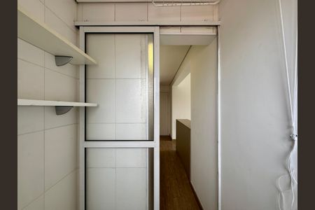 Apartamento à venda com 64m², 2 quartos e 2 vagasÁrea de Serviço