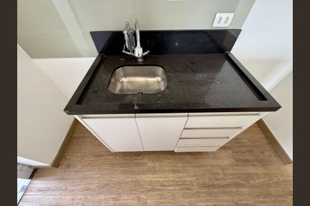 Apartamento à venda com 64m², 2 quartos e 2 vagasCozinha 