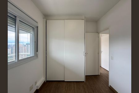 Apartamento à venda com 64m², 2 quartos e 2 vagasQuarto 2