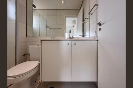 Apartamento à venda com 64m², 2 quartos e 2 vagasBanheiro Suíte 