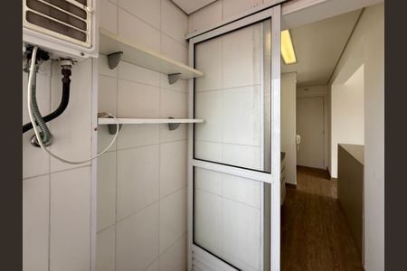 Apartamento à venda com 64m², 2 quartos e 2 vagasÁrea de Serviço