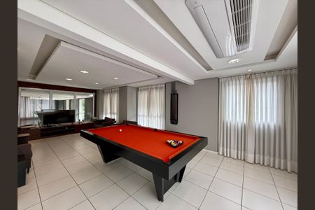 Apartamento à venda com 64m², 2 quartos e 2 vagasSalão de Jogos 