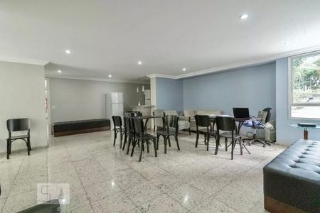 Apartamento à venda com 101m², 4 quartos e 3 vagasÁrea comum - Salão de festas