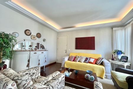 Apartamento à venda com 101m², 4 quartos e 3 vagasSala