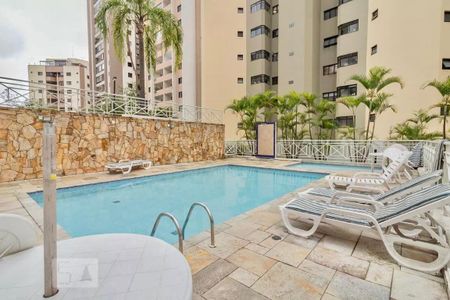 Apartamento à venda com 101m², 4 quartos e 3 vagasÁrea comum - Piscina