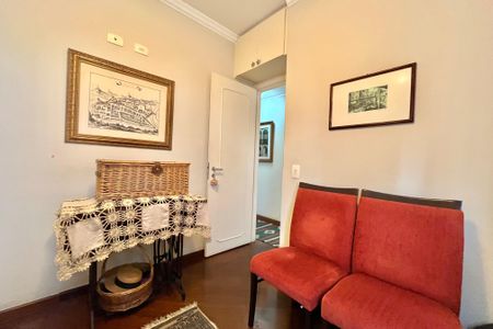 Apartamento à venda com 101m², 4 quartos e 3 vagasQuarto 3