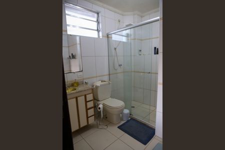 Casa à venda com 218m², 3 quartos e 2 vagasQuarto 1 - Banheiro