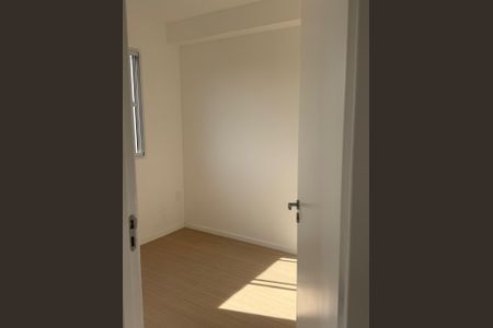 Quarto de apartamento para alugar com 2 quartos, 29m² em Jardim Jaragua (Sao Domingos), São Paulo