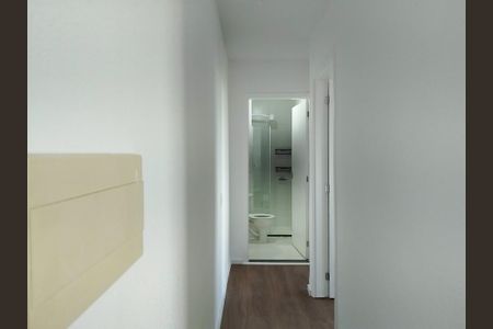 Apartamento para alugar com 44m², 2 quartos e sem vaga Apartamento para alugar com 44m², 2 quartos e sem vagaCorredor