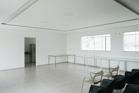 Apartamento para alugar com 23m², 2 quartos e 1 vagaÁrea comum - Salão de festas