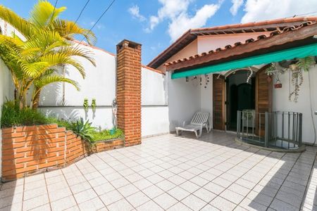 Casa para alugar com 122m², 2 quartos e 2 vagasÁrea externa