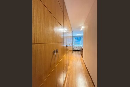 Apartamento para alugar com 81m², 2 quartos e 2 vagasSuíte 2