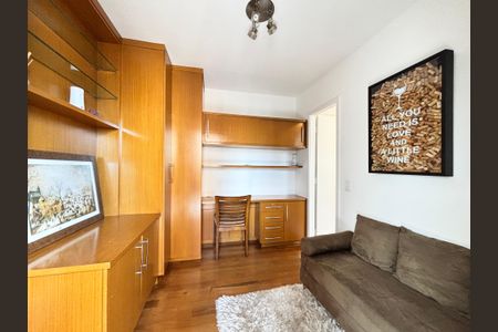 Apartamento para alugar com 81m², 2 quartos e 2 vagasSuíte