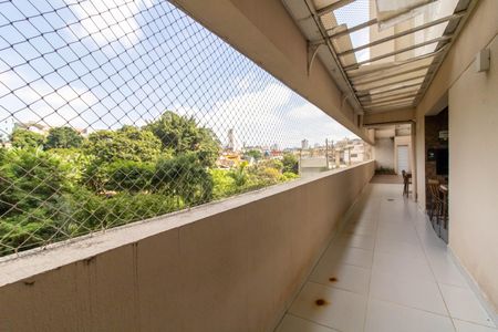 Apartamento à venda com 151m², 3 quartos e 2 vagasVaranda
