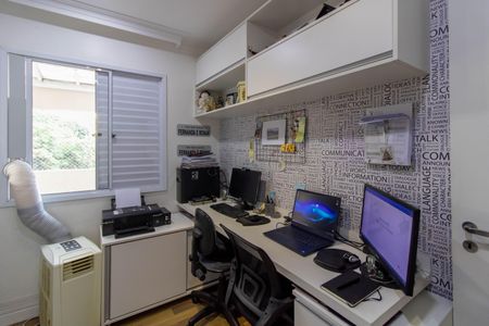 Apartamento à venda com 151m², 3 quartos e 2 vagasQuarto 3