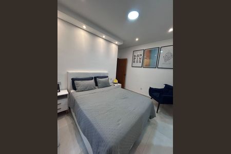 Casa de condomínio para alugar com 250m², 3 quartos e 4 vagas Casa de condomínio para alugar com 250m², 3 quartos e 4 vagasQuarto